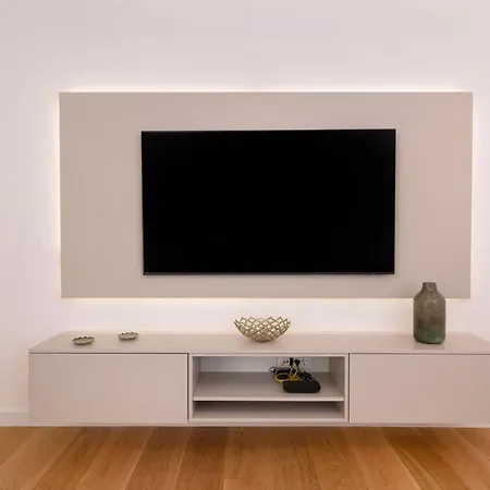 Luxury A'more Apartment