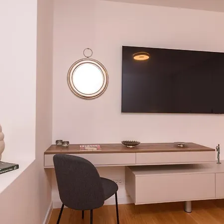 Apartment Luxury A'more *