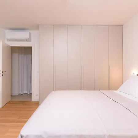 Apartment Luxury A'more *